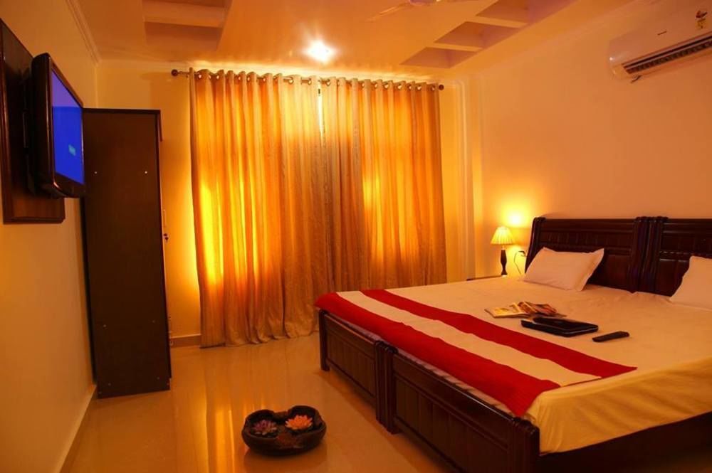 Hotel Ganesha Inn Tapovan Exterior photo